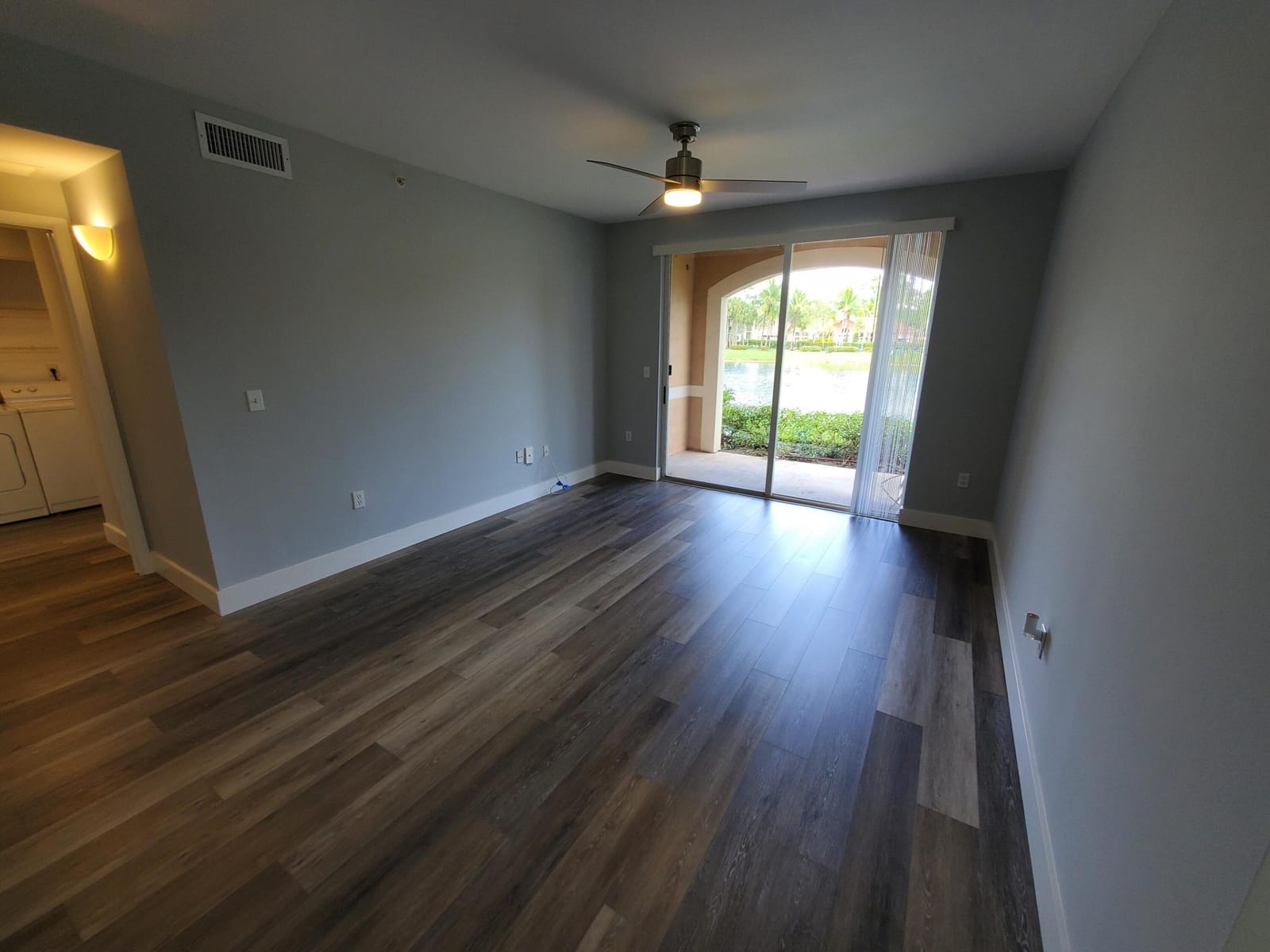 8070 N NOB HILL Road 106, Tamarac, FL 33321 photo 17