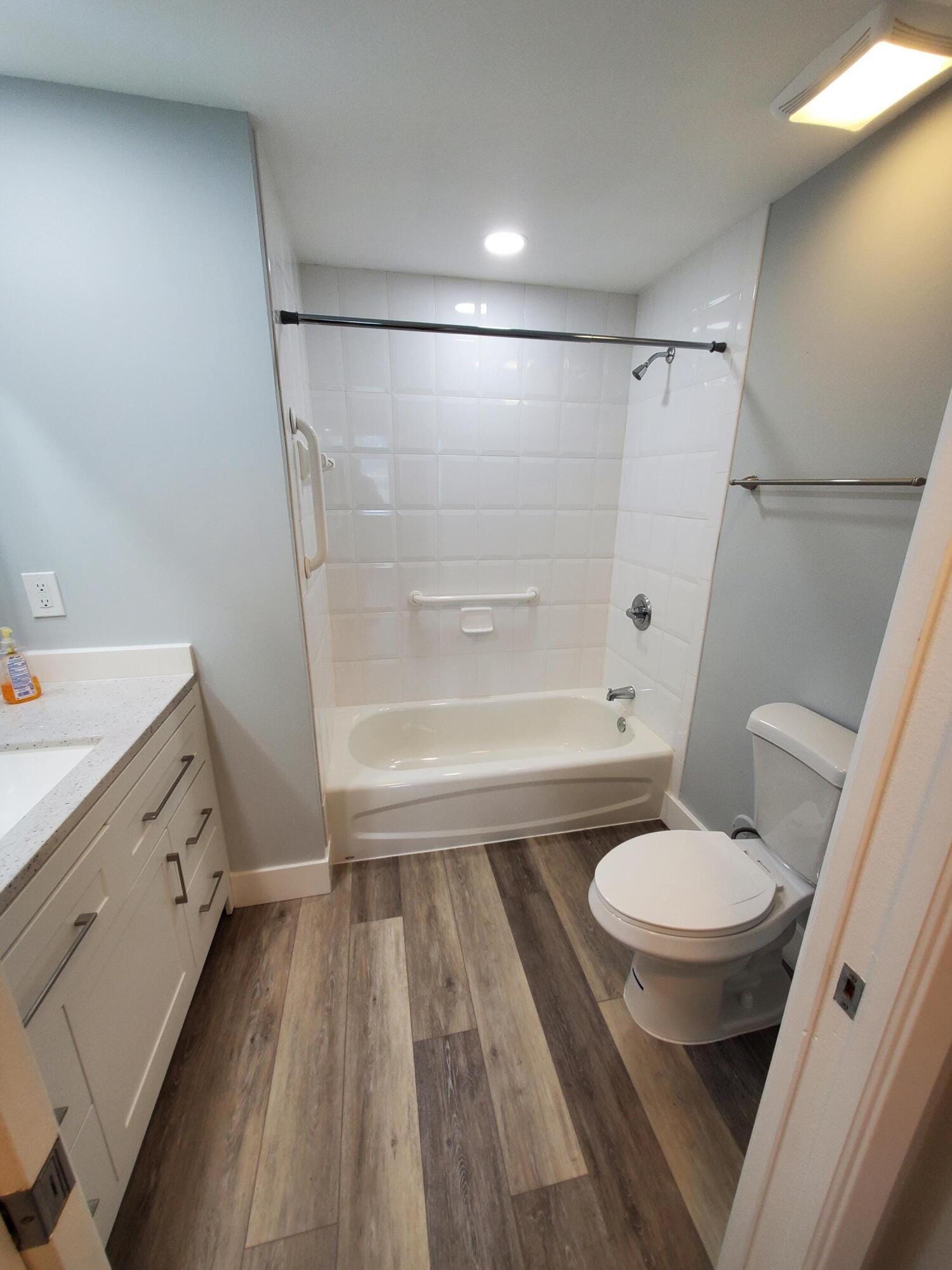 8070 N NOB HILL Road 106, Tamarac, FL 33321 photo 18
