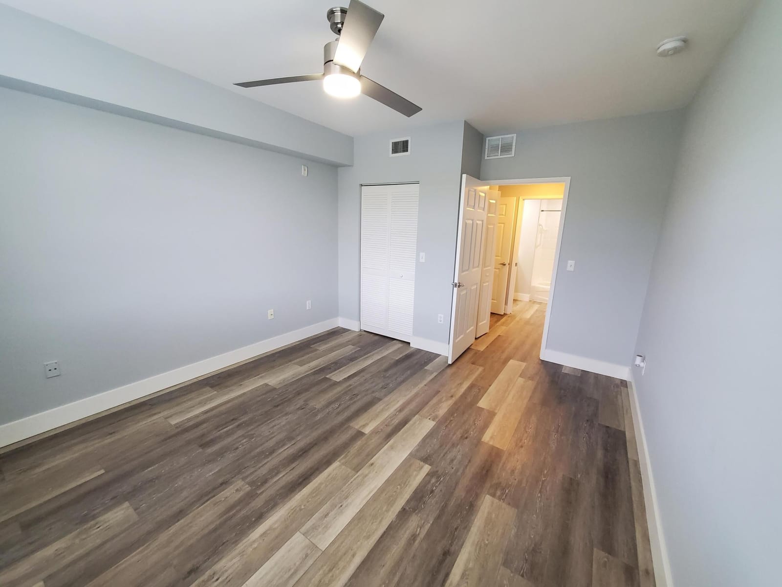 8070 N NOB HILL Road 106, Tamarac, FL 33321 photo 21