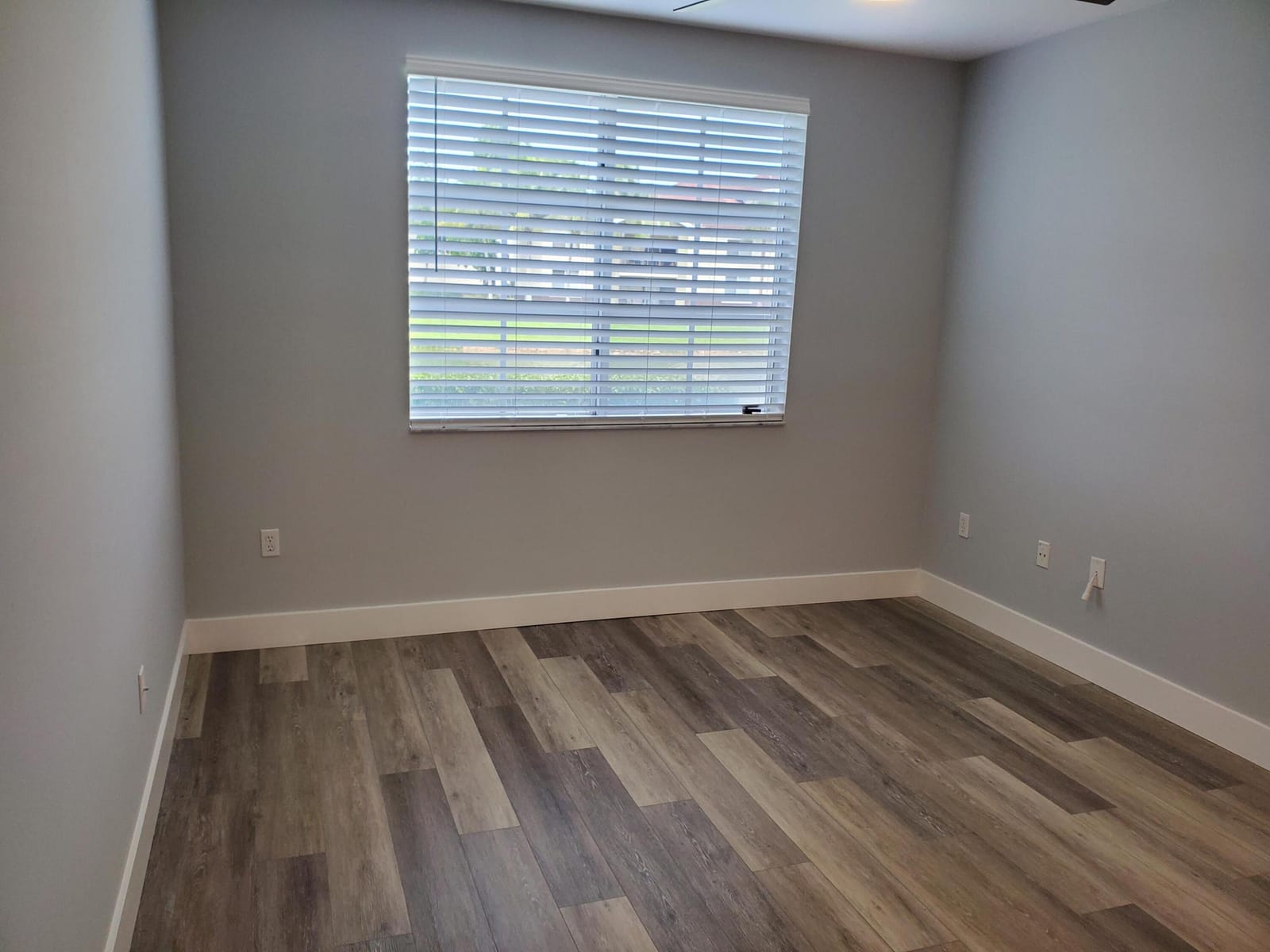 8070 N NOB HILL Road 106, Tamarac, FL 33321 photo 7