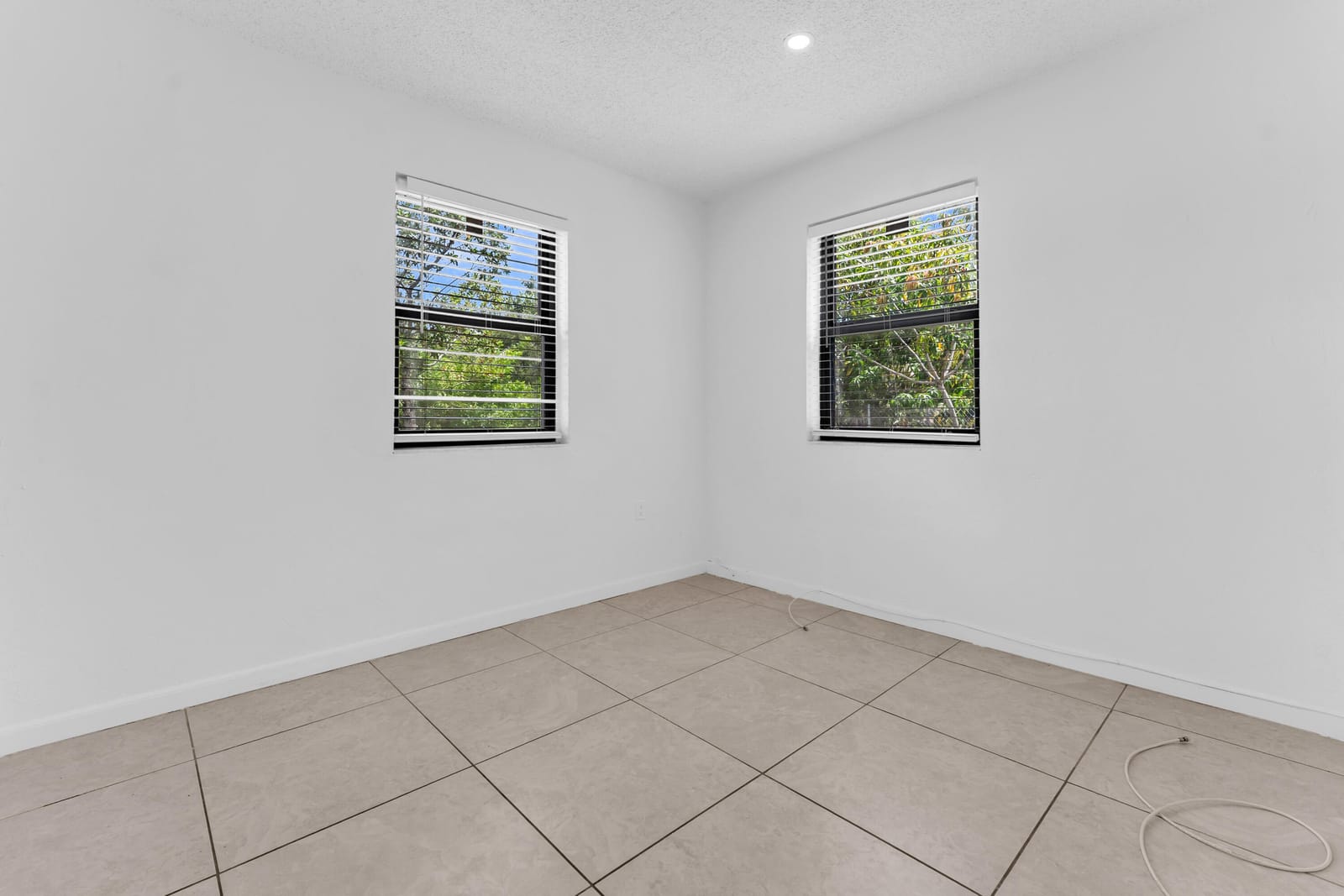 1712 NE 50TH Court, Pompano Beach, FL 33064 photo 18