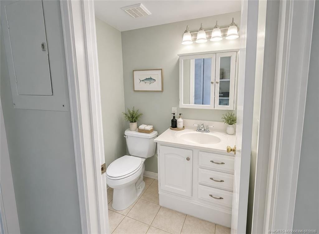 2600 S Kanner Highway G9, Stuart, FL 34994 photo 10