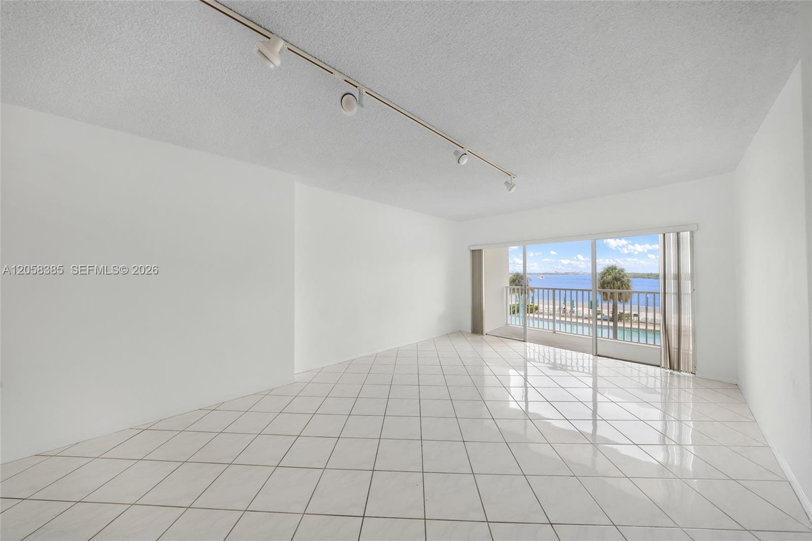 300 Bayview Drive 202, Sunny Isles Beach, FL 33160 photo 23