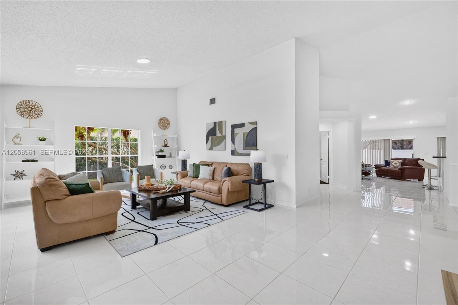 19352 NW 11th Street, Pembroke Pines, FL 33029 photo 17