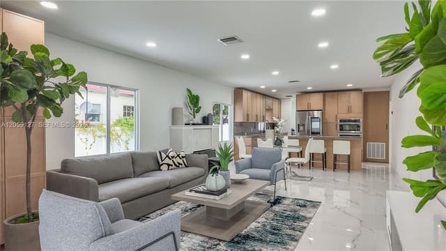 3389 NW 14th Avenue, Miami, FL 33142