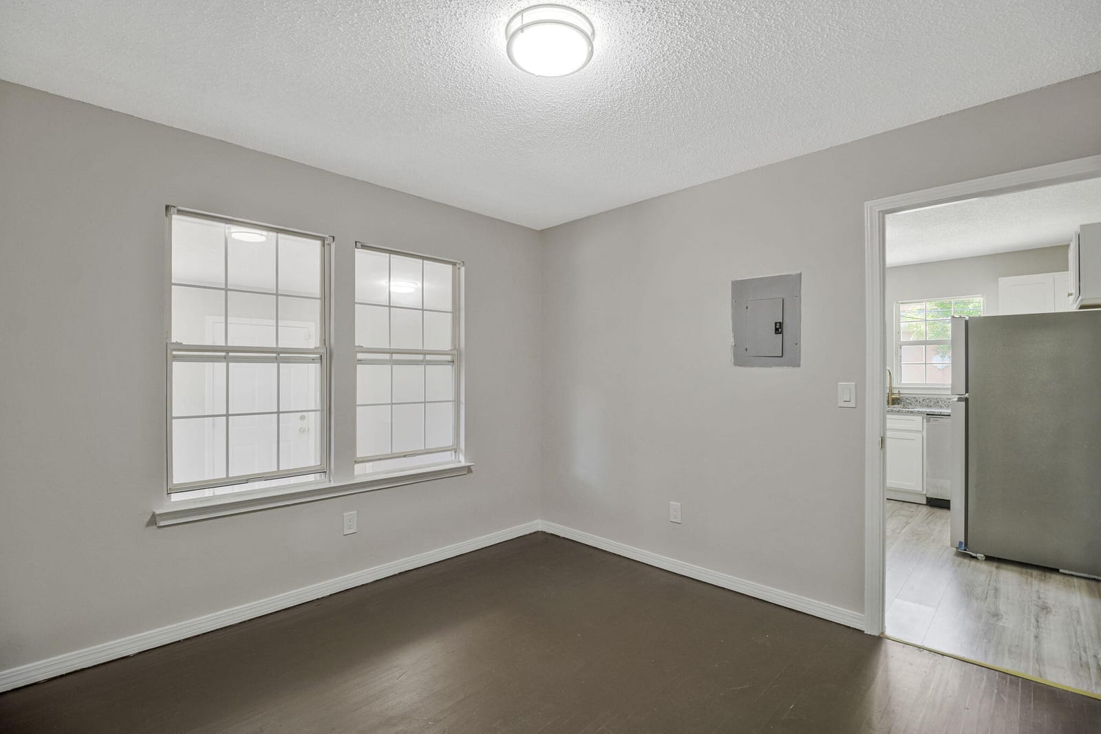3031 W Jackson Street — photo 11