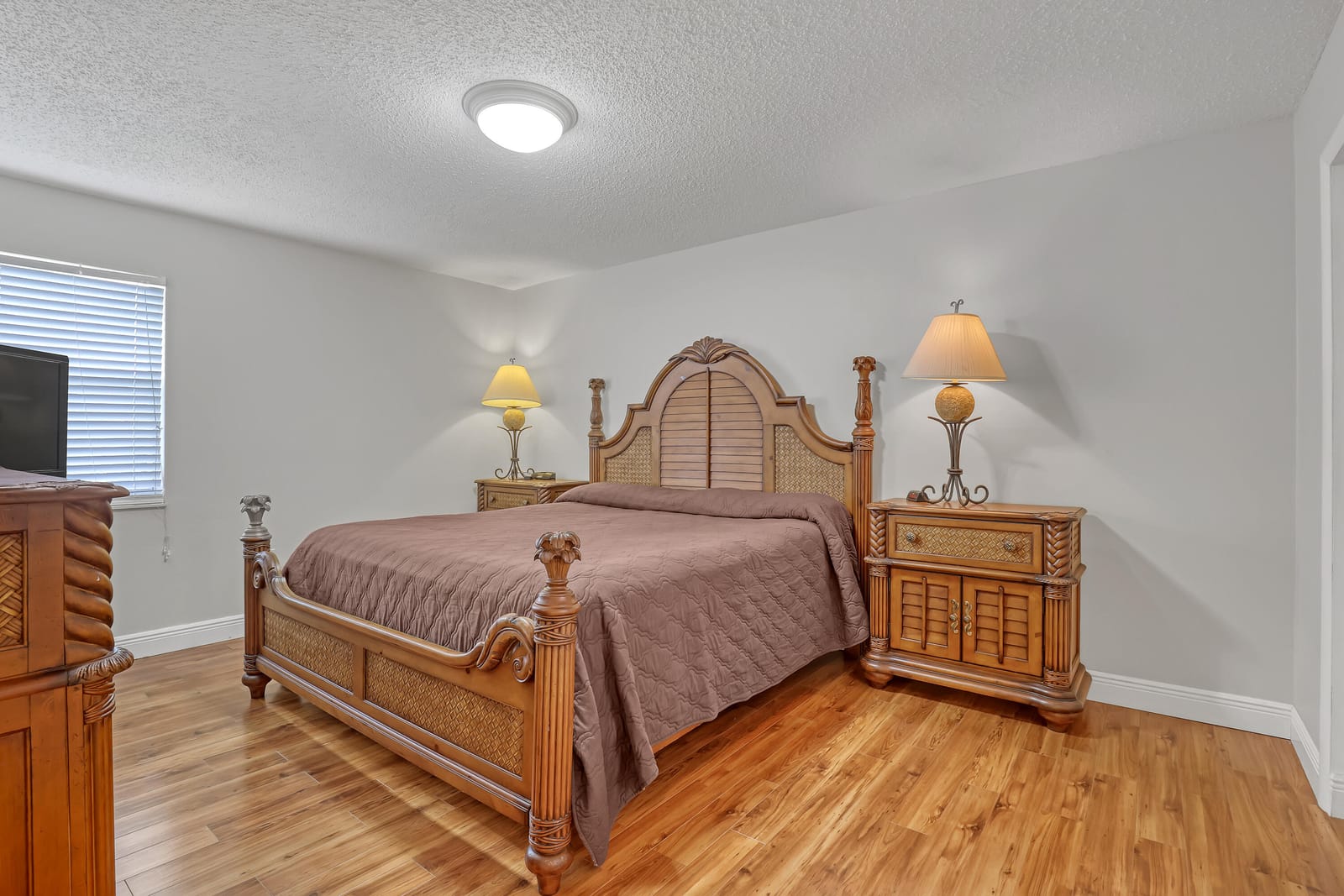 504 Davis Road 96 — photo 3
