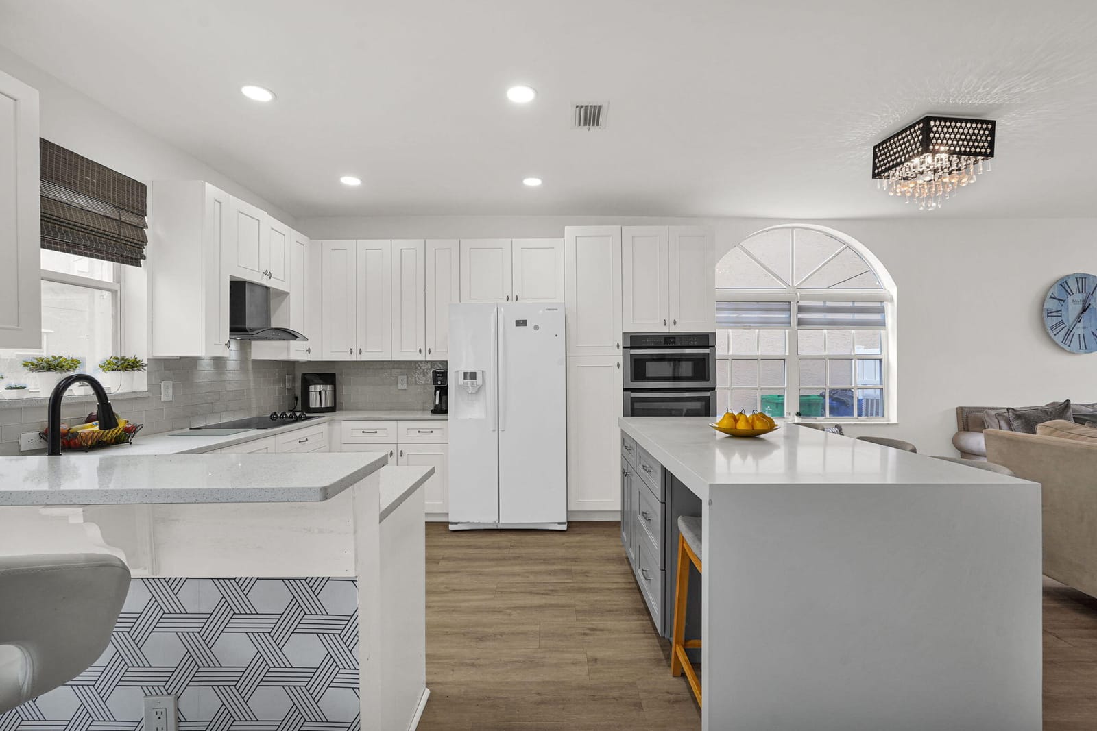 527 NW 87TH Lane — photo 8