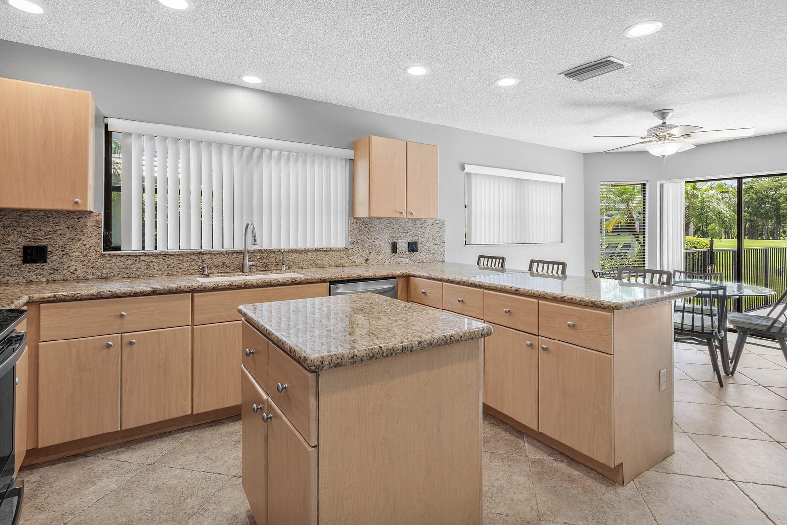10891 Boca Woods Lane — photo 11
