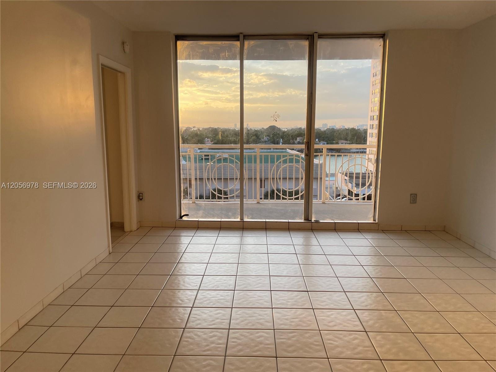5825 Collins Avenue 7B, Miami Beach, FL 33140 photo 2