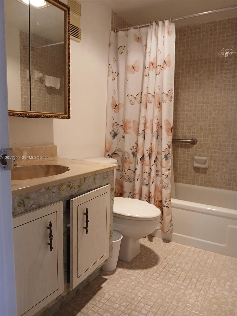 1100 Saint Charles Place 712 — photo 9
