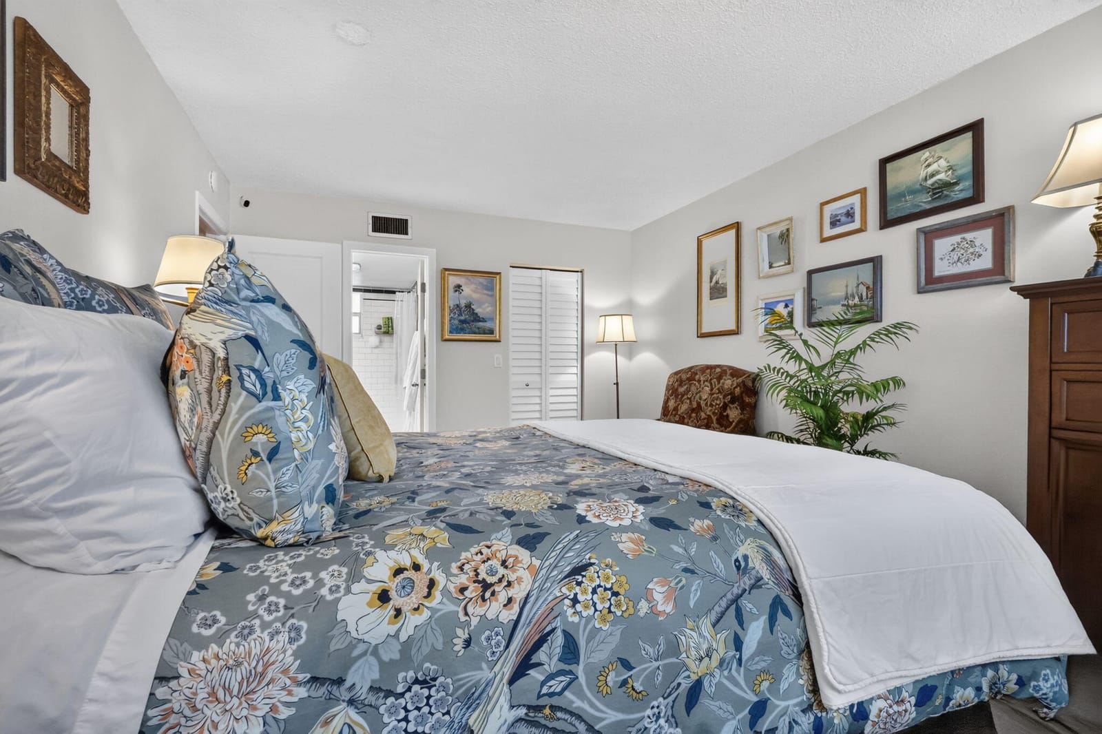709 Lori Drive 211 — photo 7