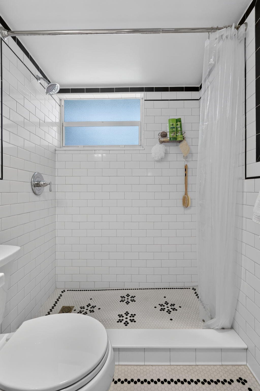 709 Lori Drive 211 — photo 9