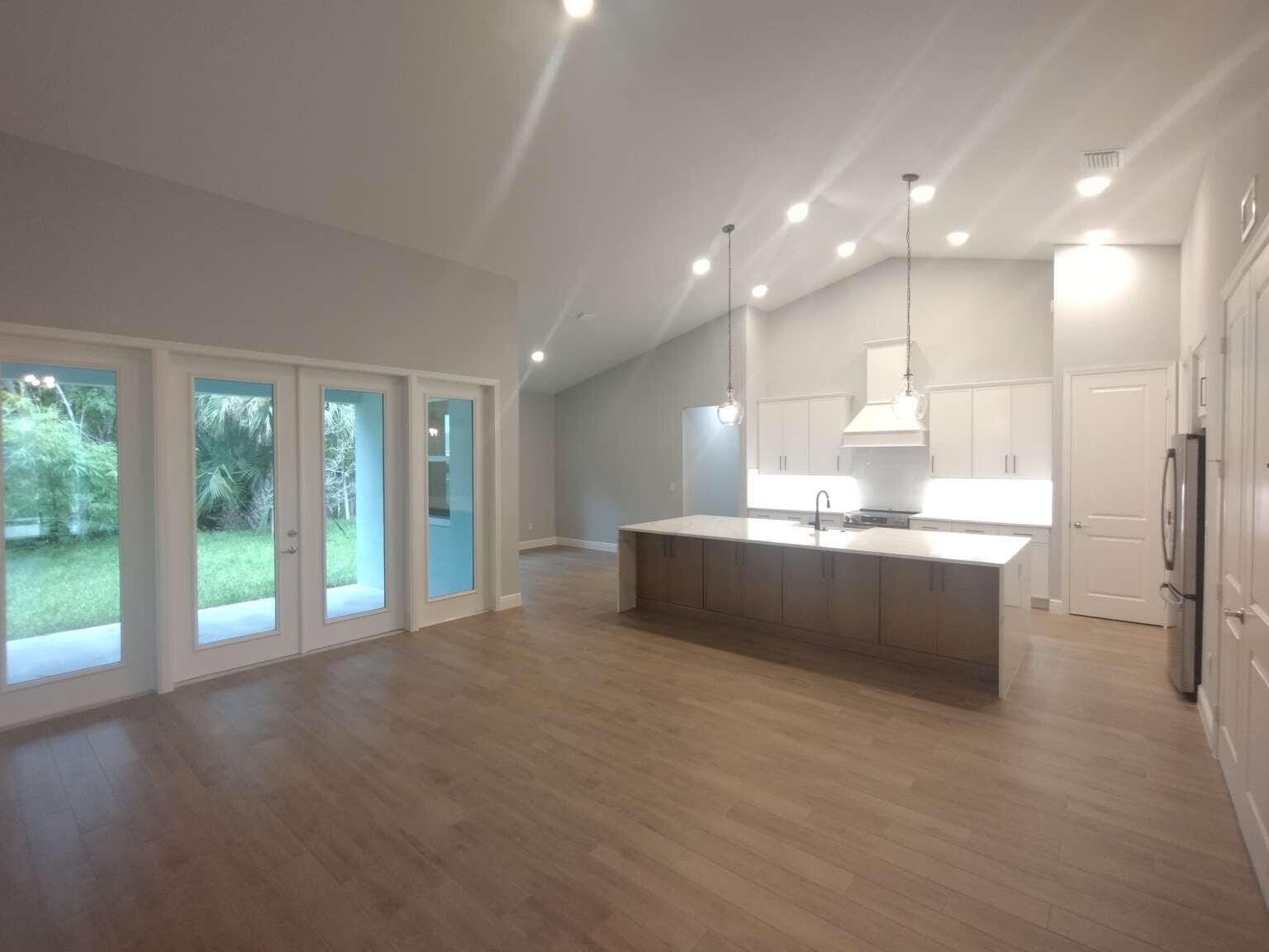 662 NE WAVERLY Terrace, Jensen Beach, FL 34957 photo 11