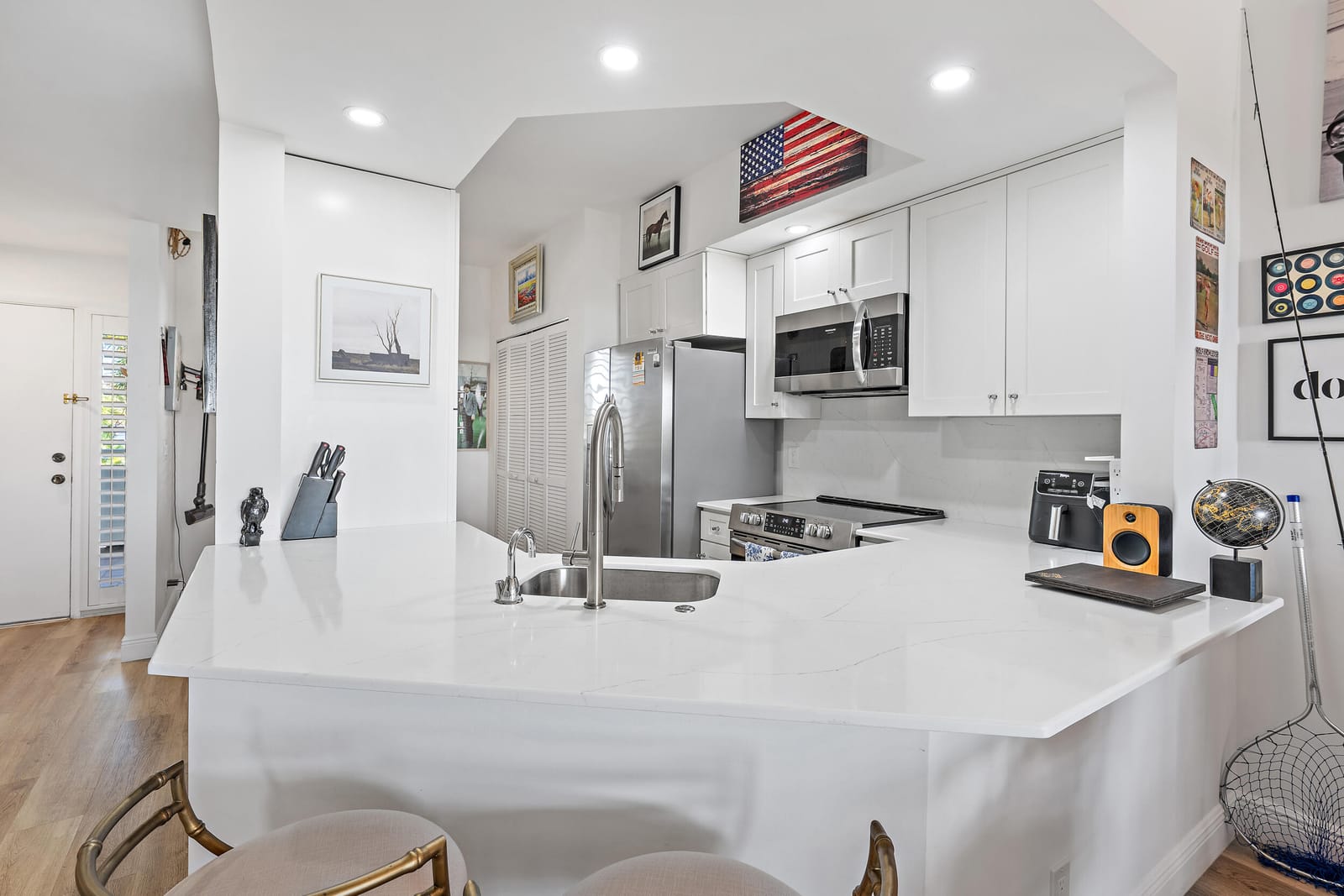 200 Waterway Road 208 — photo 11