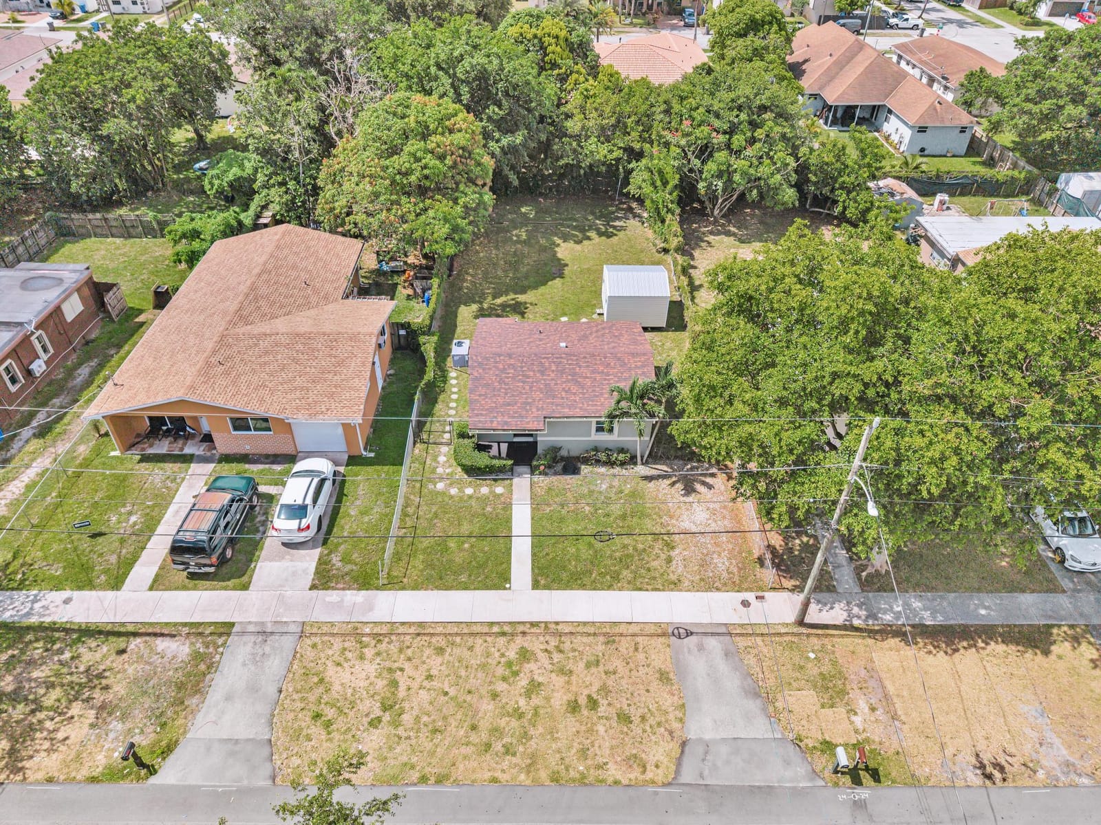 5026 SW 21st Street SW, West Park, FL 33023 photo 2