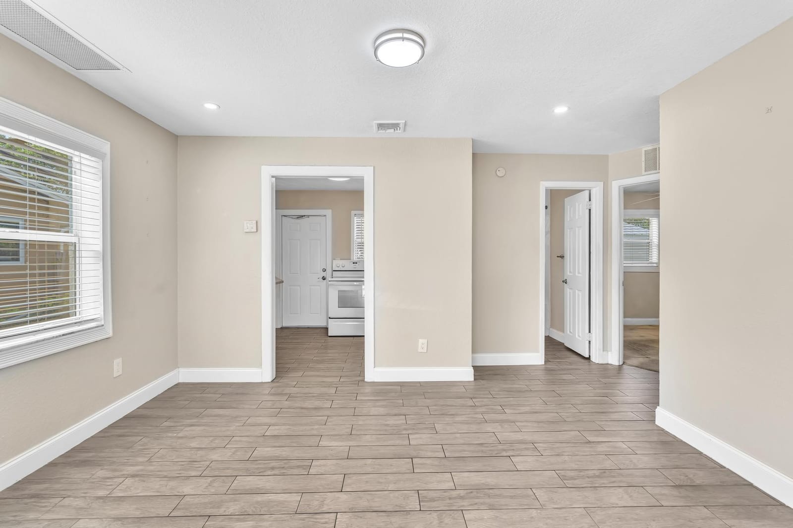 5026 SW 21st Street SW, West Park, FL 33023 photo 12