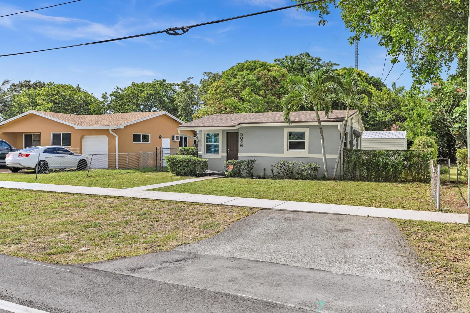 5026 SW 21st Street SW, West Park, FL 33023 photo 9
