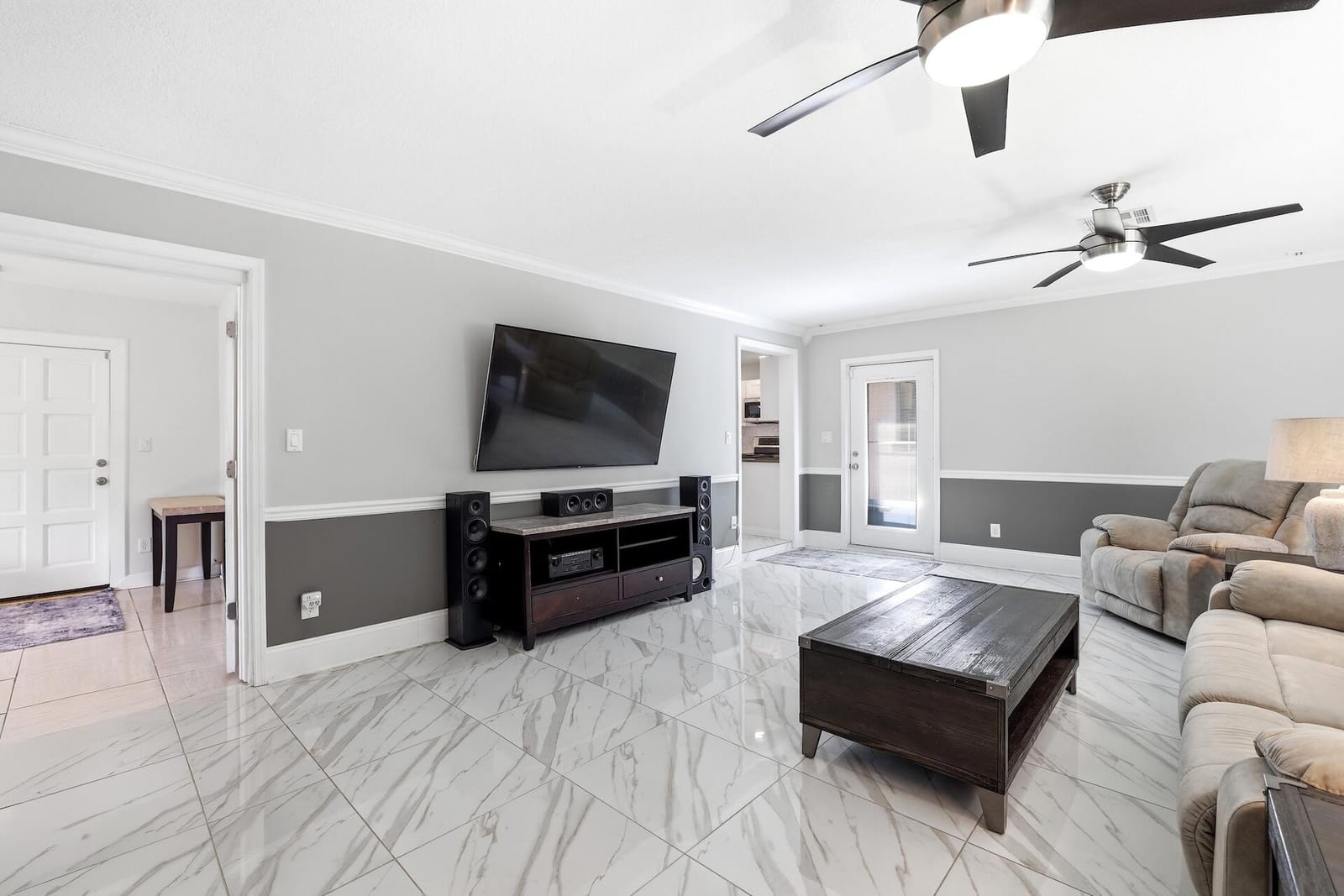 5196 Greenwood Drive — photo 10