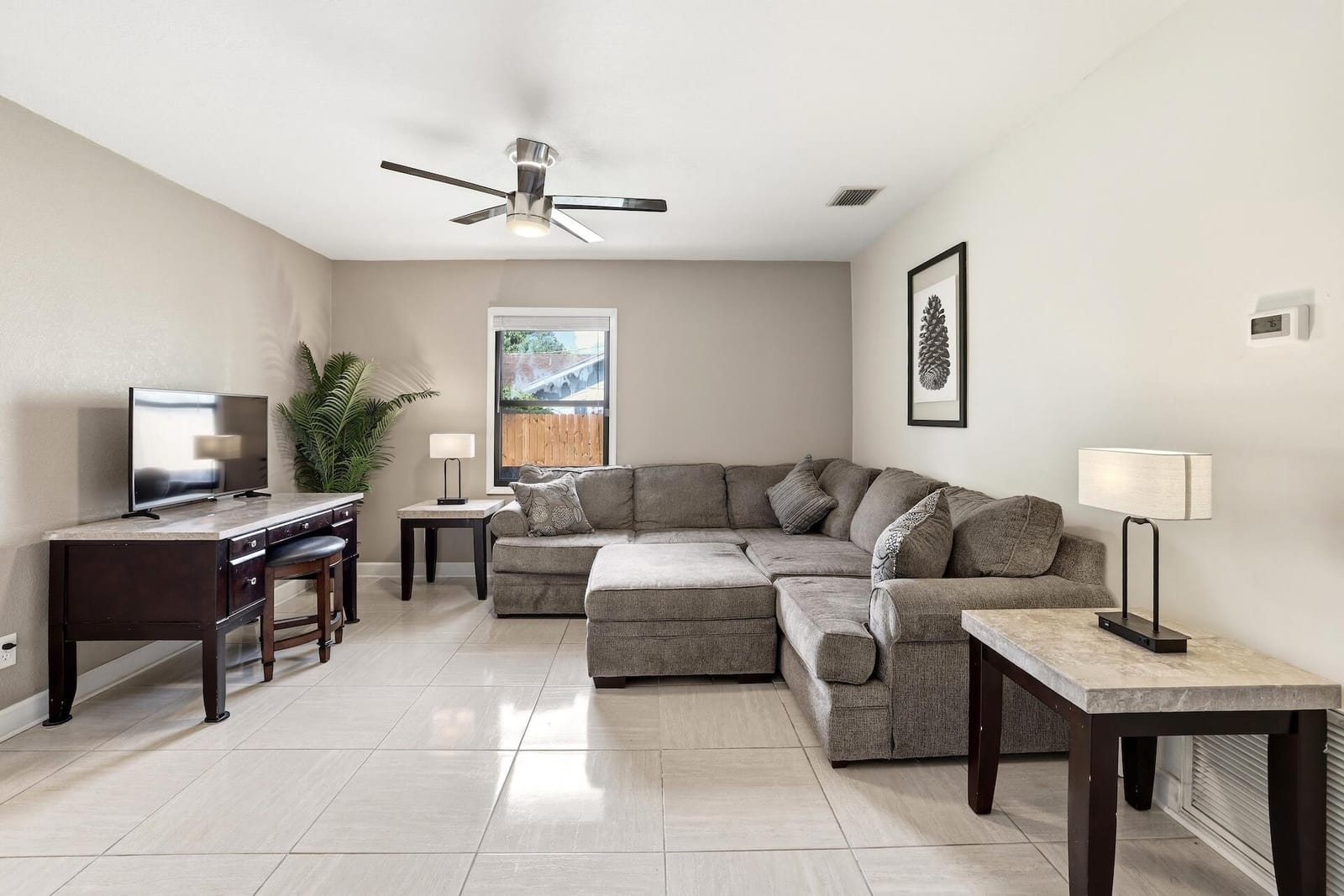 5196 Greenwood Drive — photo 11