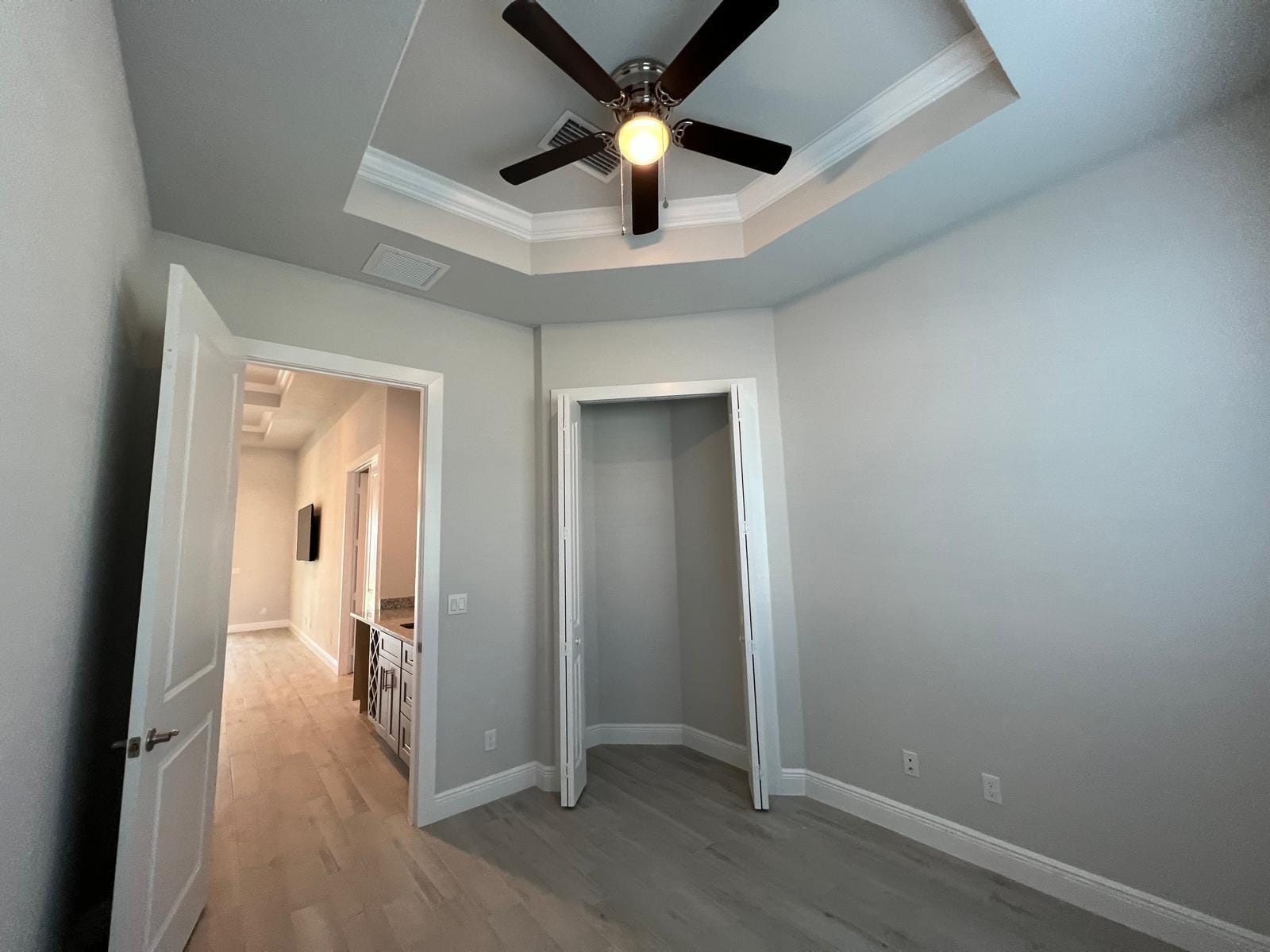 5231 NW Iredell Street — photo 12