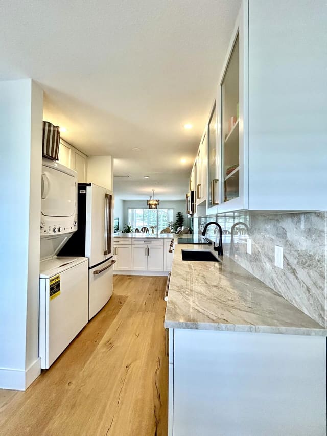 1030 Silk Oak Terrace 203, Delray Beach, FL 33445