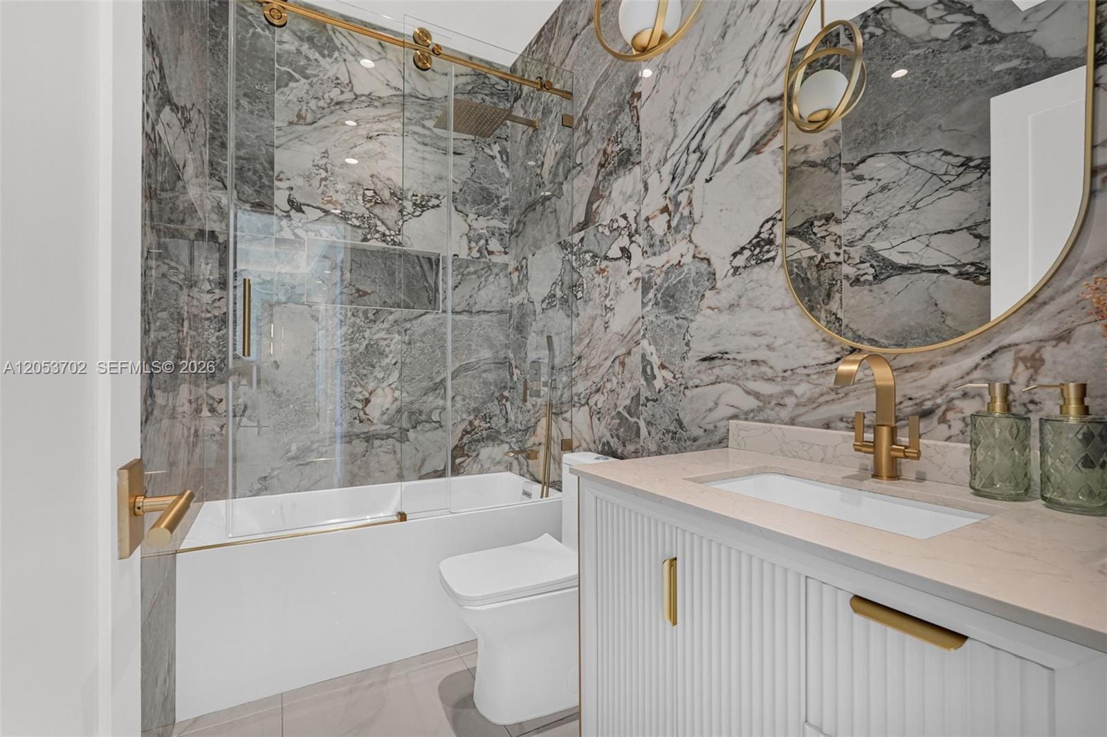 9721 E Bay Harbor Drive 6D — photo 3