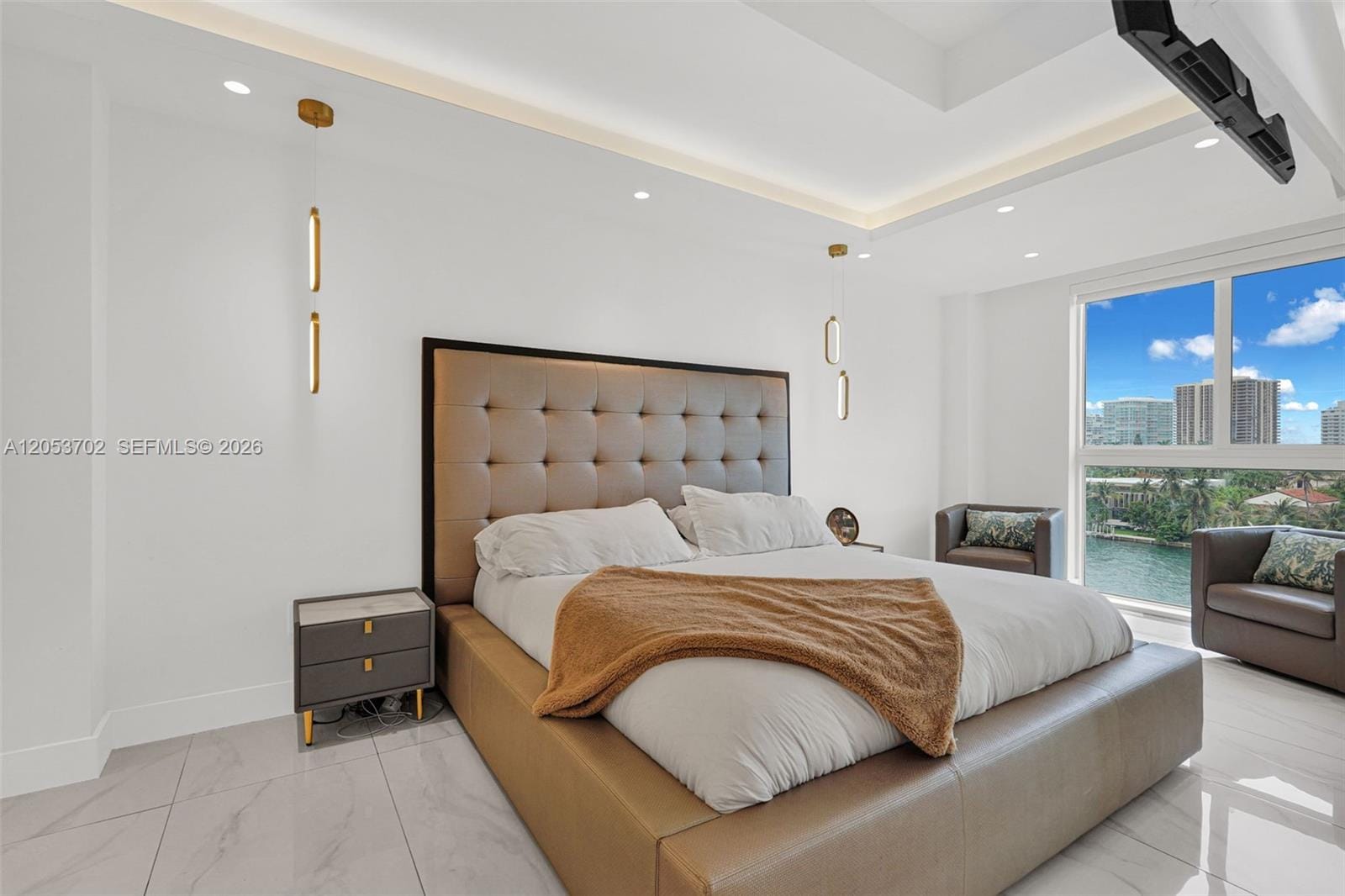 9721 E Bay Harbor Drive 6D — photo 6