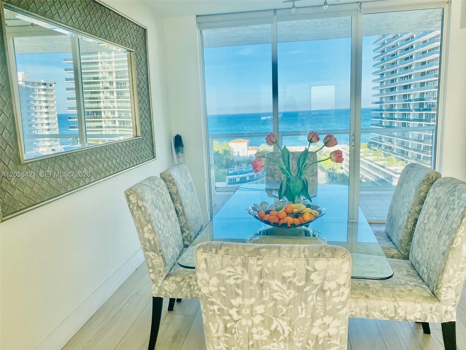 5900 Collins Avenue 1202 — photo 2