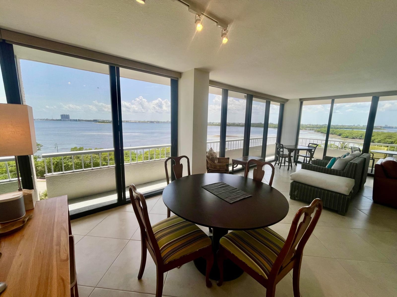 5550 N OCEAN Drive 6D — photo 11