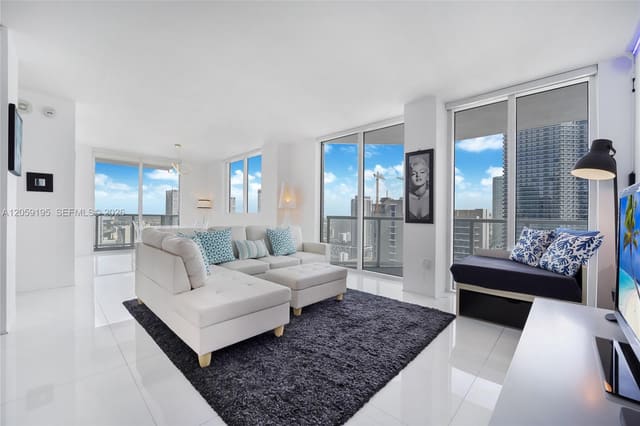 253 NE 2nd Street 3302, Vizcayne South, Miami, FL