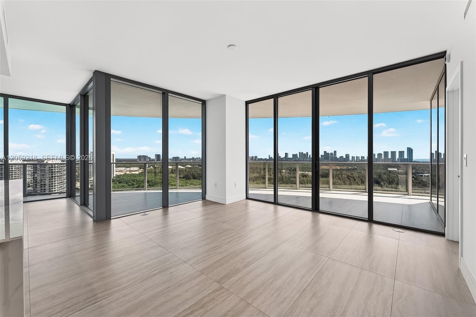 2411 Laguna Circle 2011 — photo 4