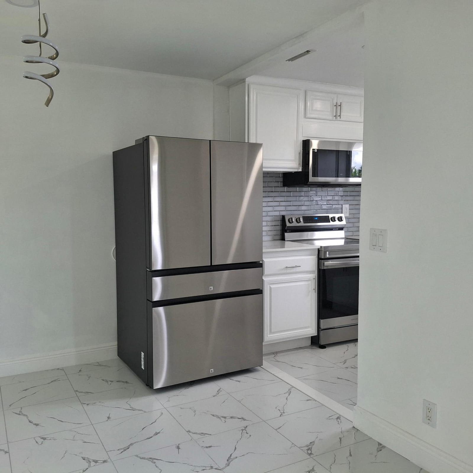 2739 Emory Drive W J, West Palm Beach, FL 33415 photo 5