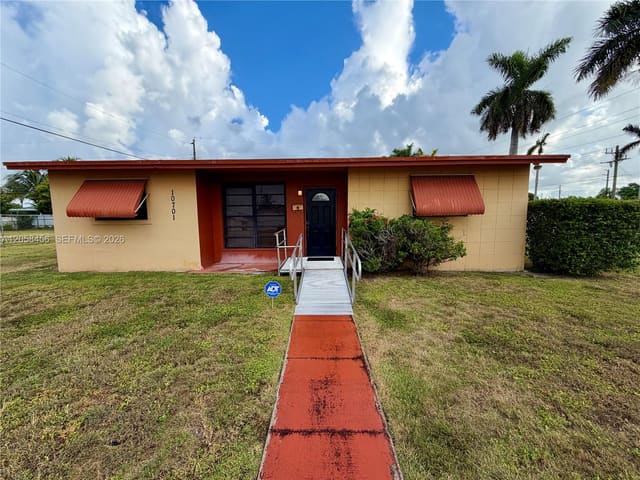 10701 SW 149th Street, Miami, FL 33176