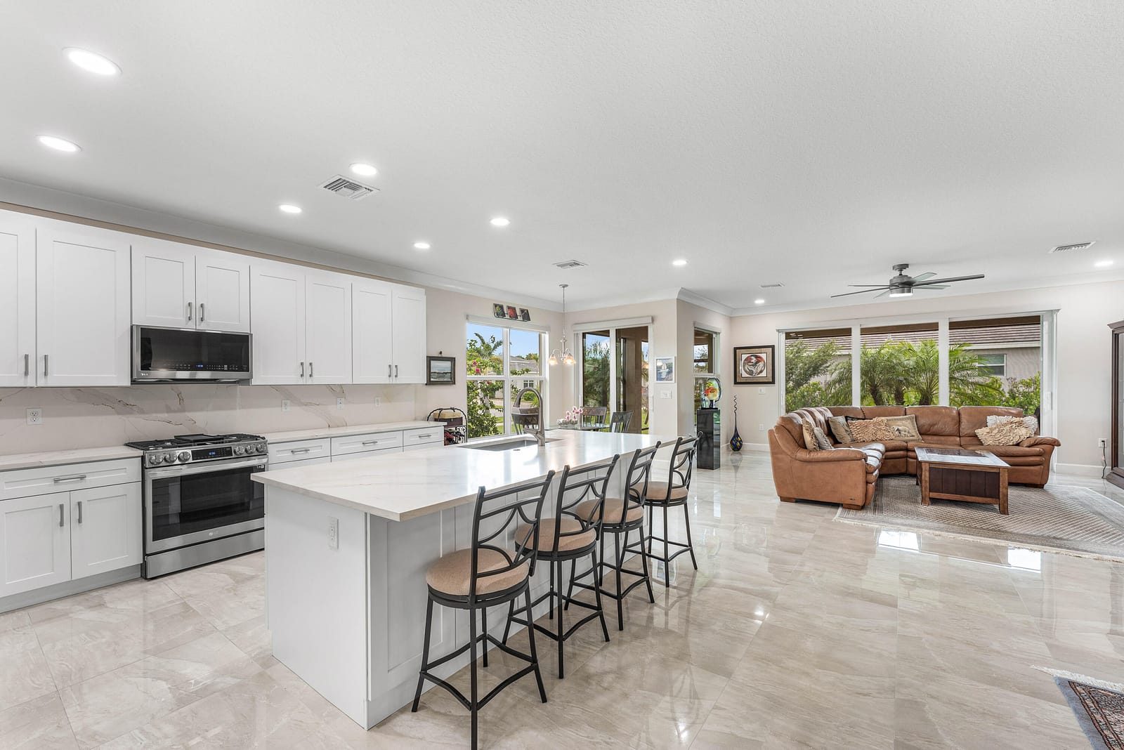 12200 SW SANDPIPER Way, Port St. Lucie, FL 34987 photo 13