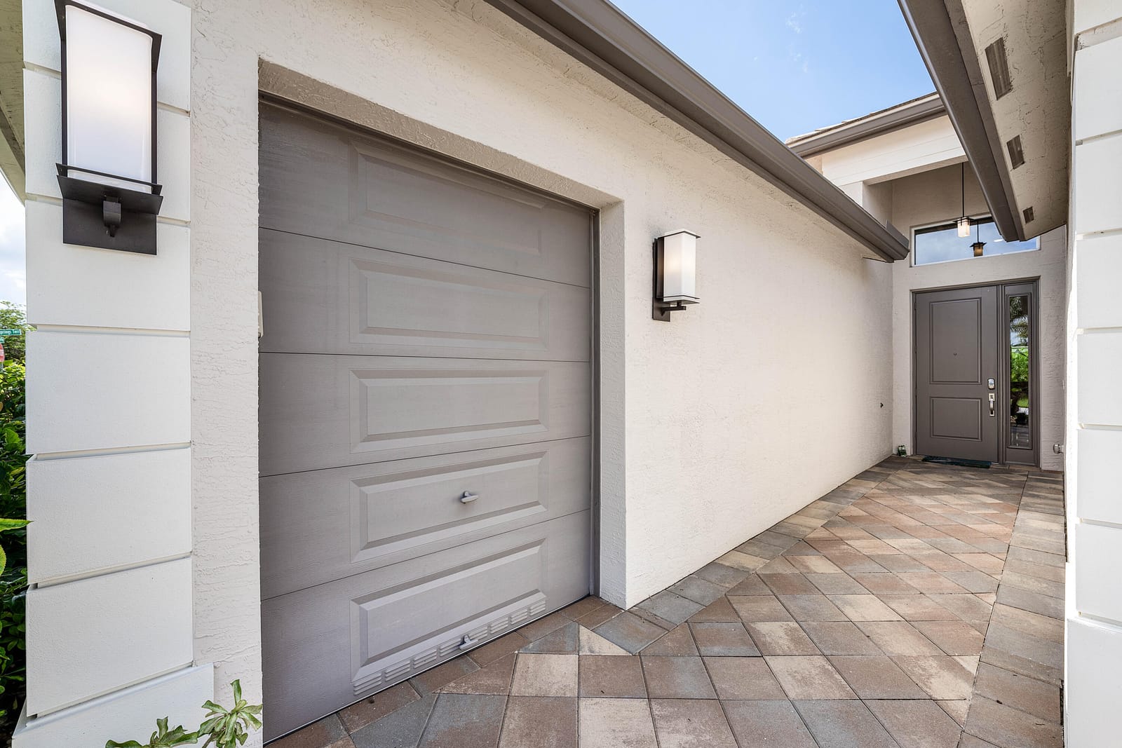 12200 SW SANDPIPER Way — photo 3