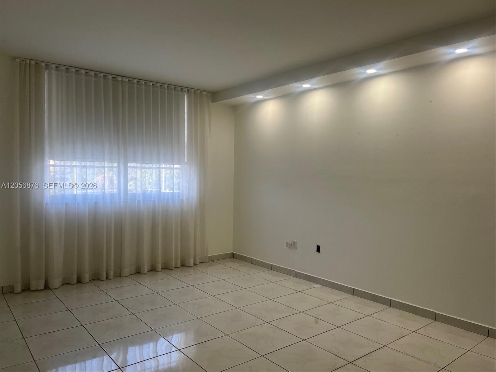 300 Bayview Drive 207 — photo 11