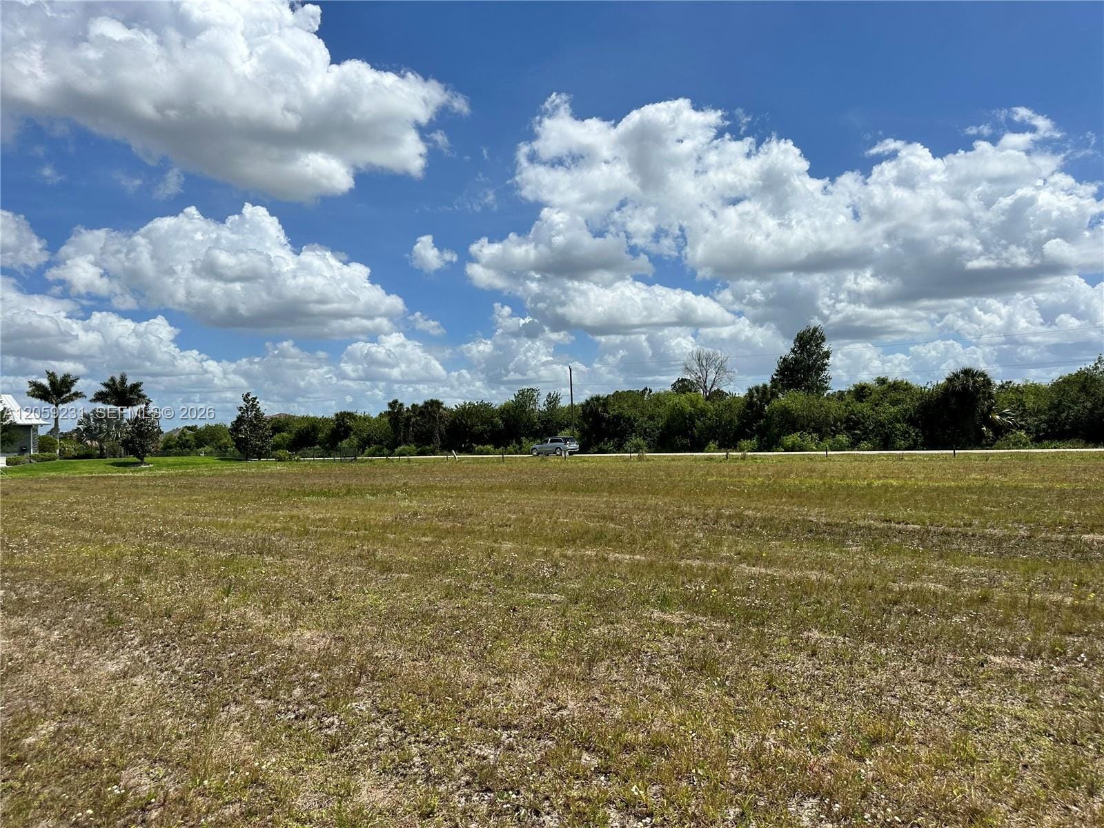 515 Shady Hollow Boulevard W, Naples, FL 34120 photo 4