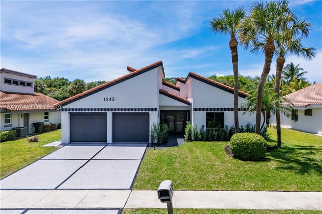 1543 SW 1st Avenue, Boca Raton, FL 33432