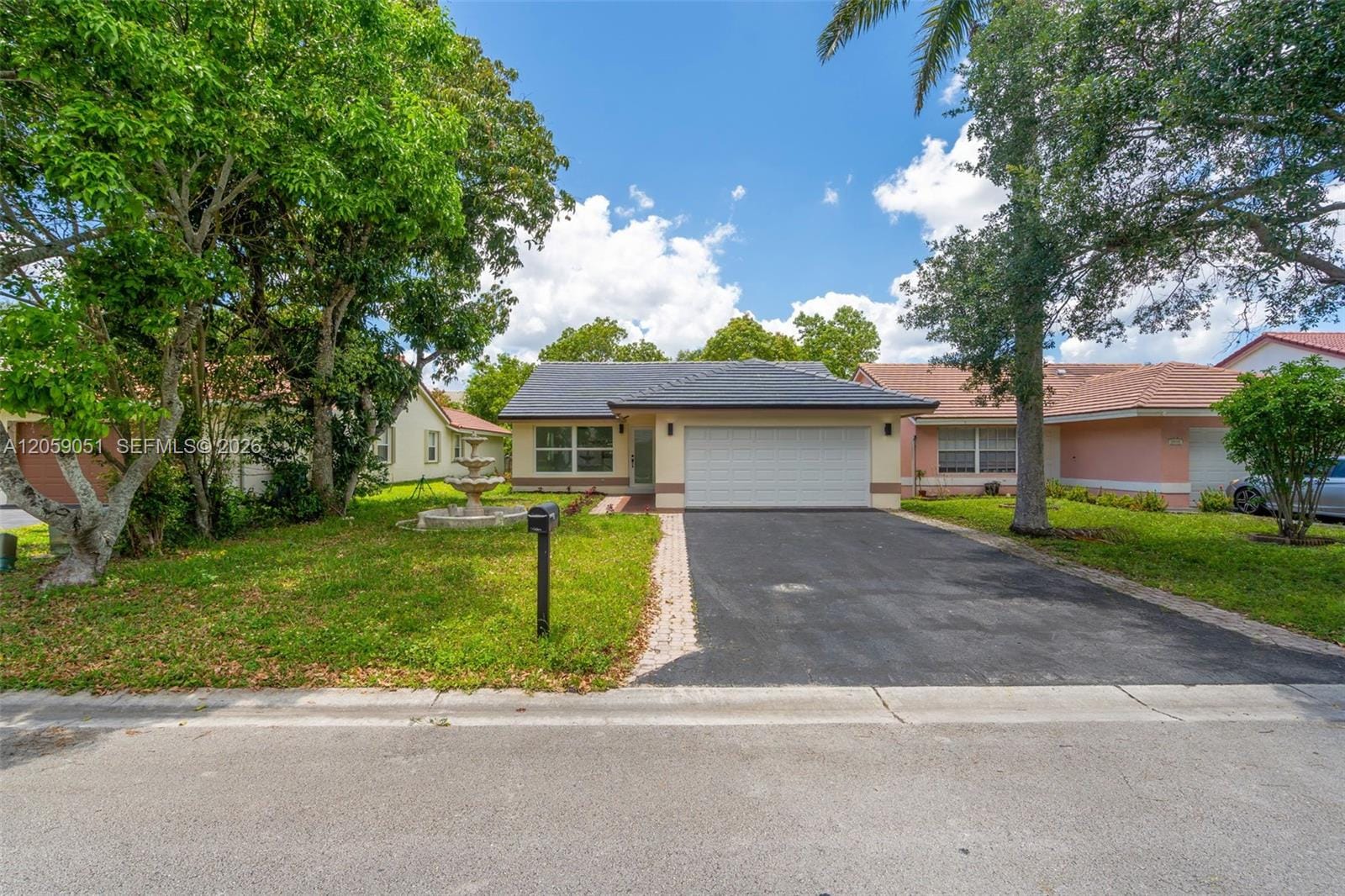 2828 NW 95th Avenue, Coral Springs, FL 33065 photo 2