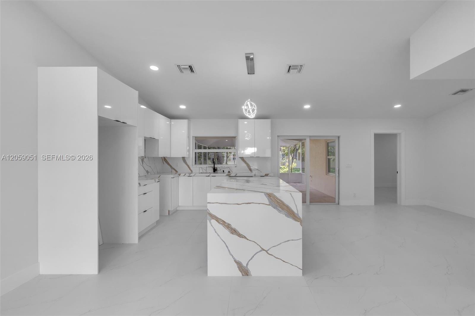2828 NW 95th Avenue, Coral Springs, FL 33065 photo 9