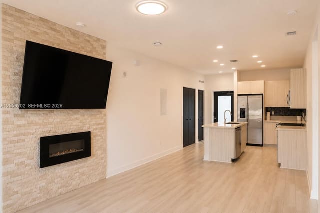 4740 NW 84th Court 38, Doral, FL 33166