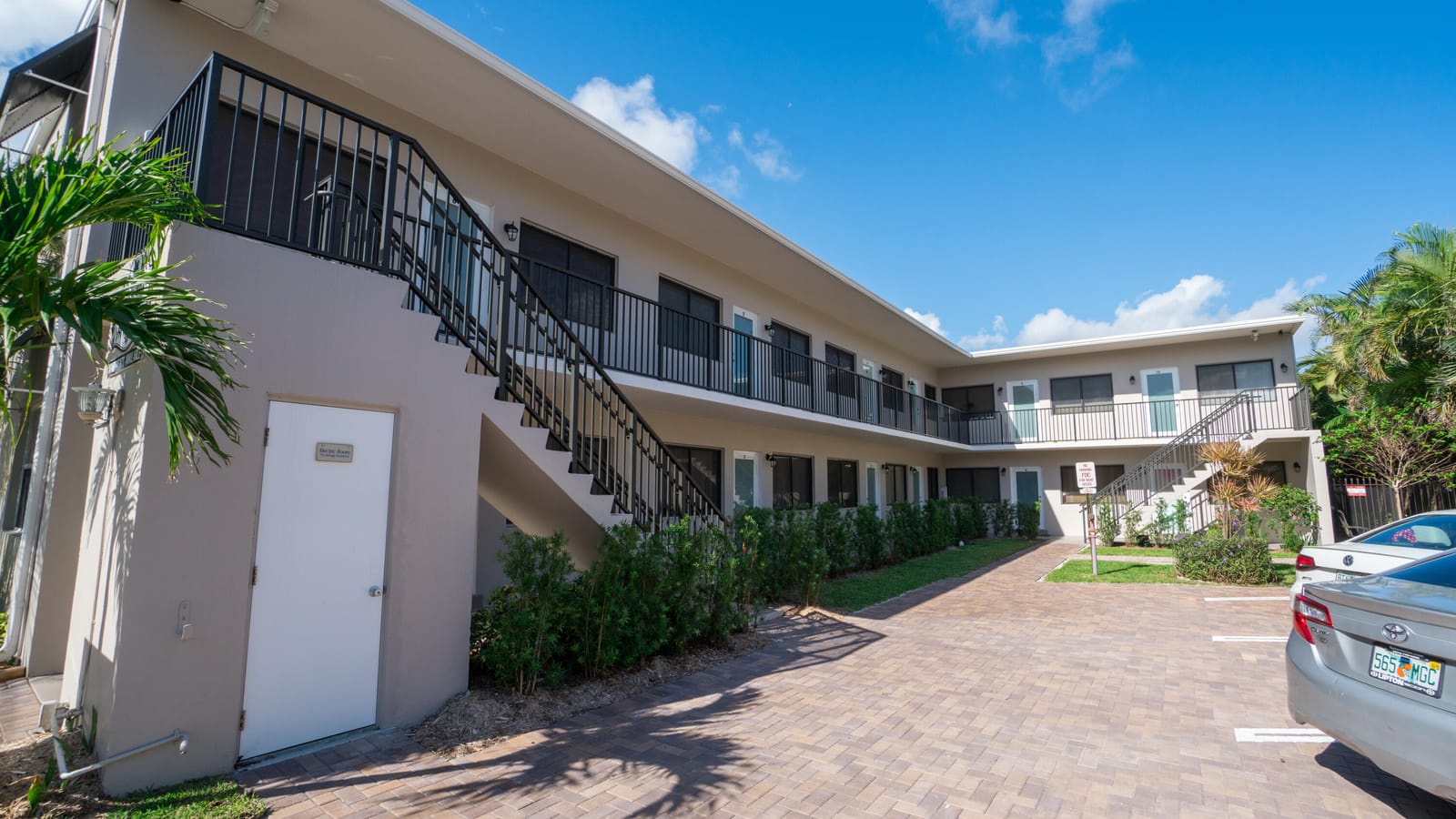 2621 NE 1st Street 7, Pompano Beach, FL 33062 photo 8