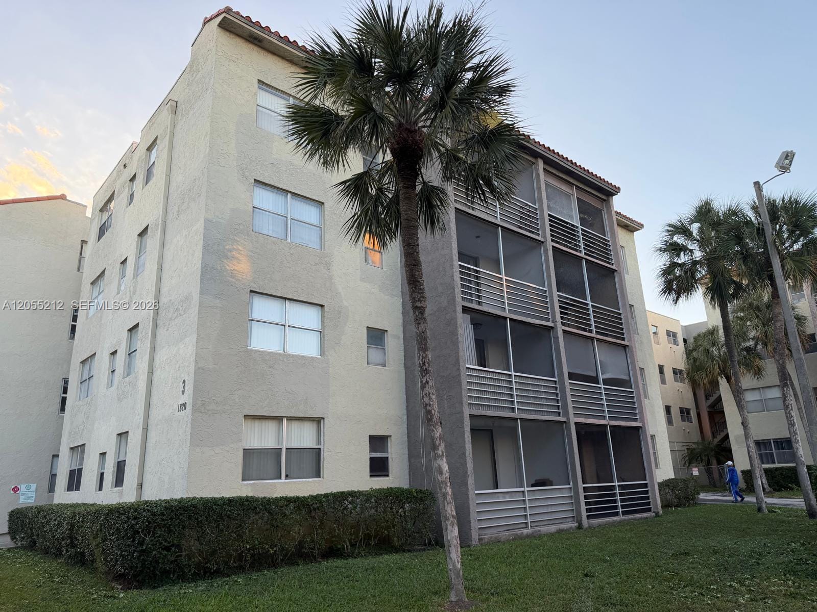 1820 SW 81st Avenue 3107 — photo 11