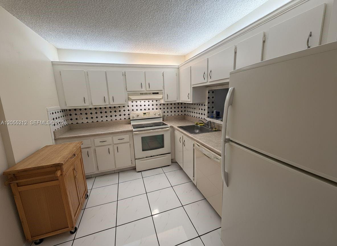1820 SW 81st Avenue 3107 — photo 9