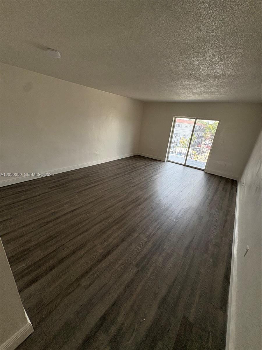 13285 NE 6th Avenue N107 — photo 4