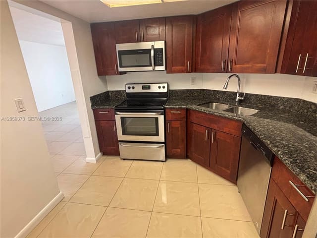 7410 SW 82nd Street K203, Miami, FL 33143