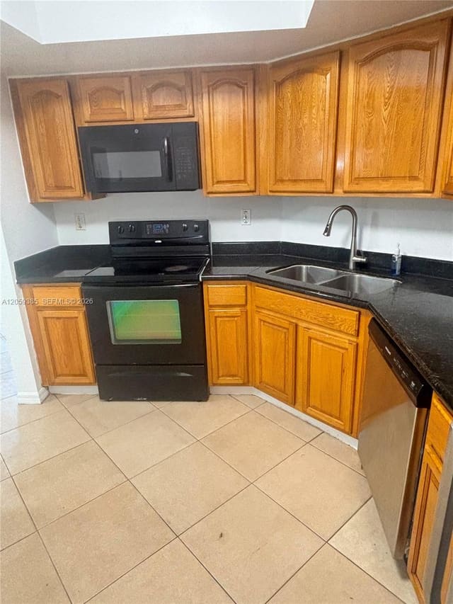 7410 SW 82nd Street K312, Miami, FL 33143