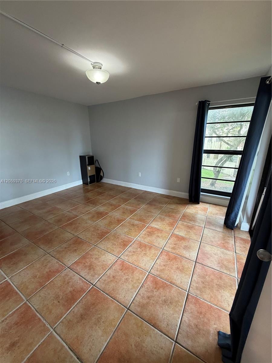 8810 SW 123rd Court M-209, Miami, FL 33186 photo 10