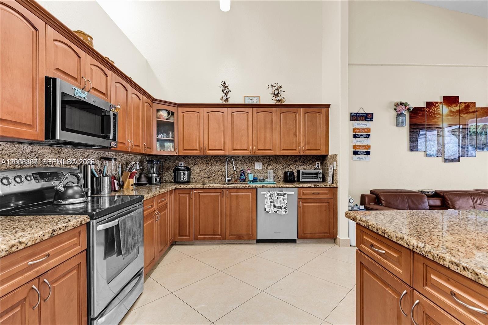 12969 SW 220th Terrace — photo 8